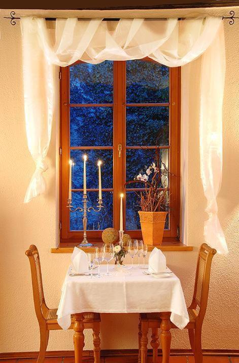 Landhotel St. Gereon Nackenheim ภายนอก รูปภาพ