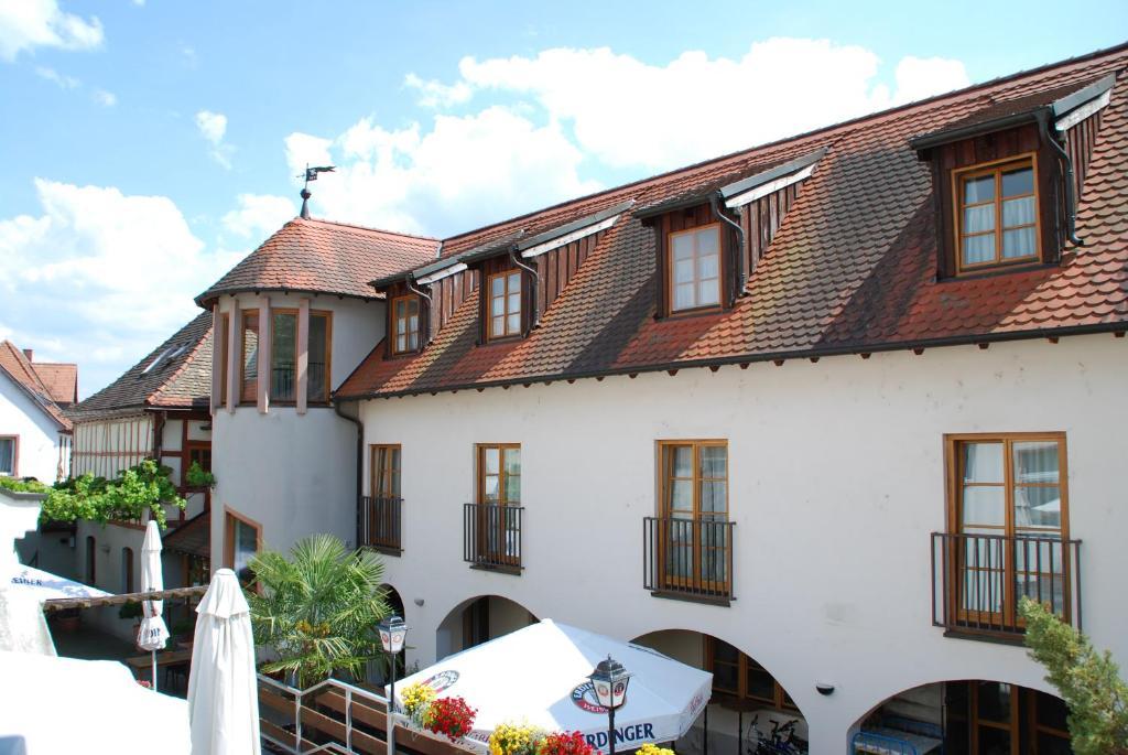 Landhotel St. Gereon Nackenheim ภายนอก รูปภาพ